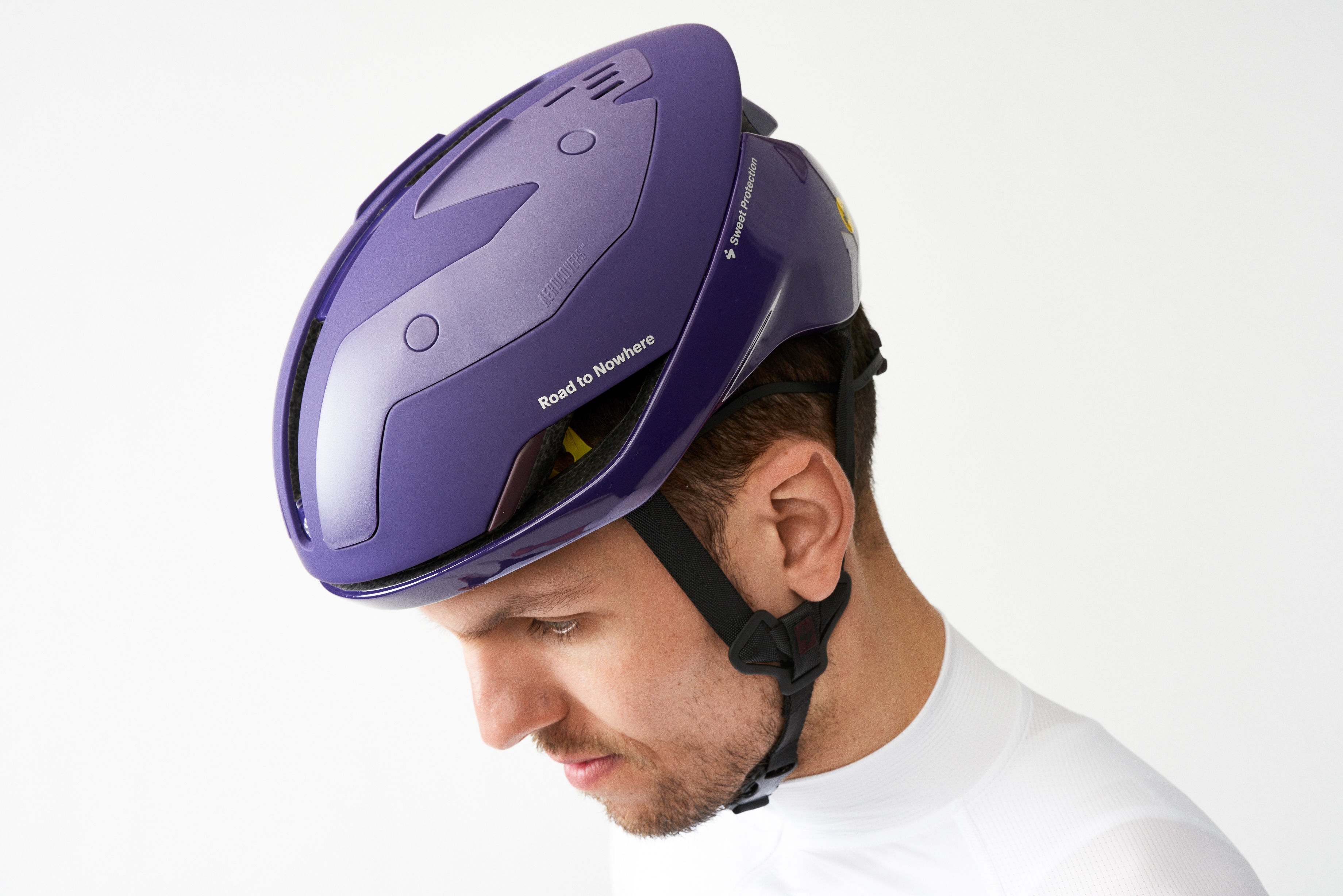 PAS NORMAL STUDIOS Falconer II Aero Mips Helmet