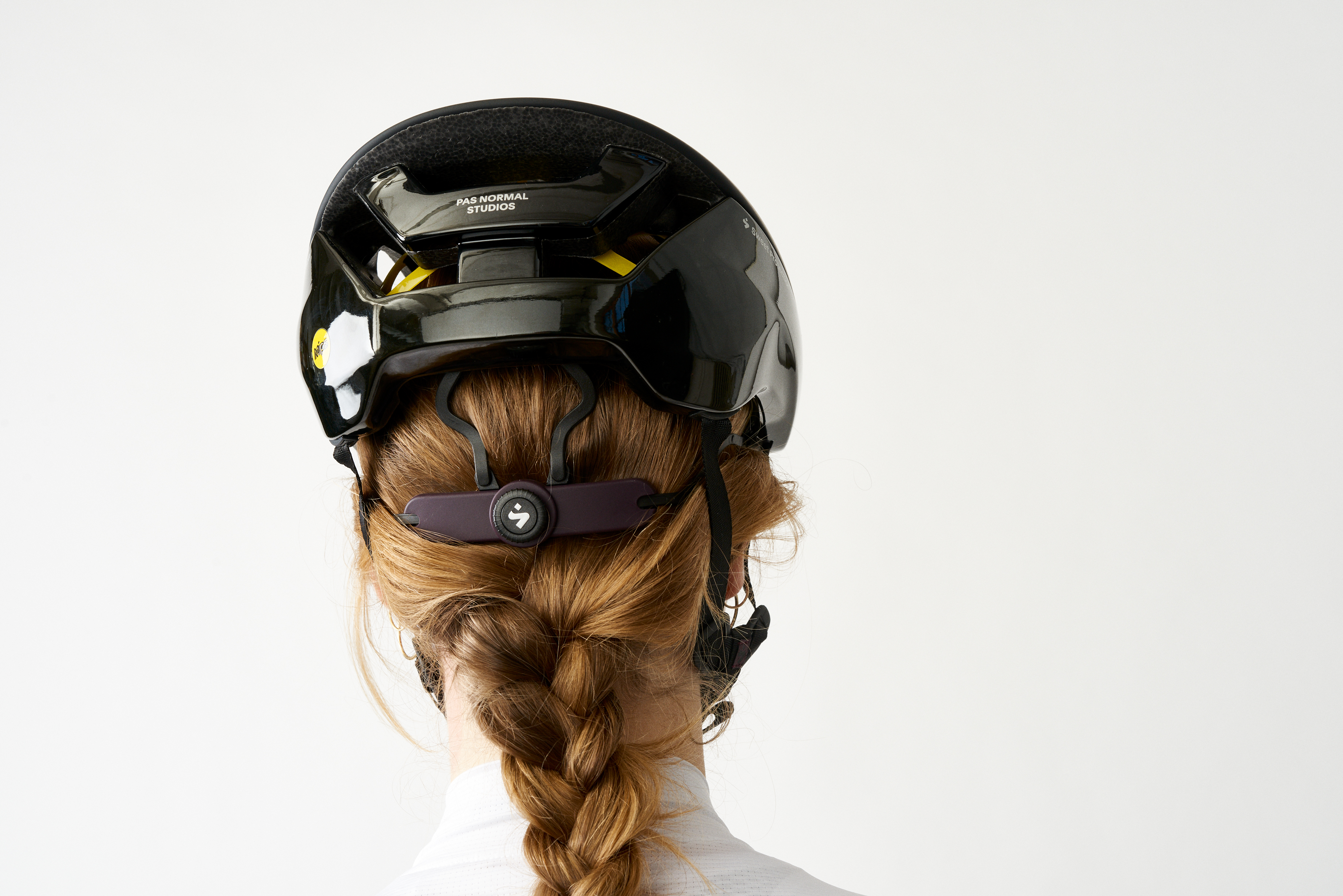 PAS NORMAL STUDIOS Falconer II Aero Mips Helmet