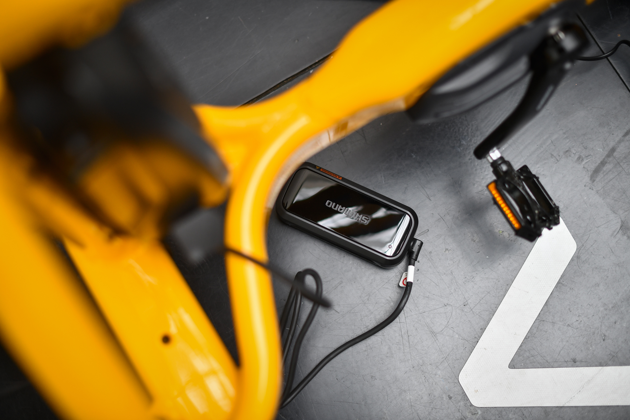 SHIMANO Stromkabel SM-BCC1-1 für Ladegerät 220V/EU Box