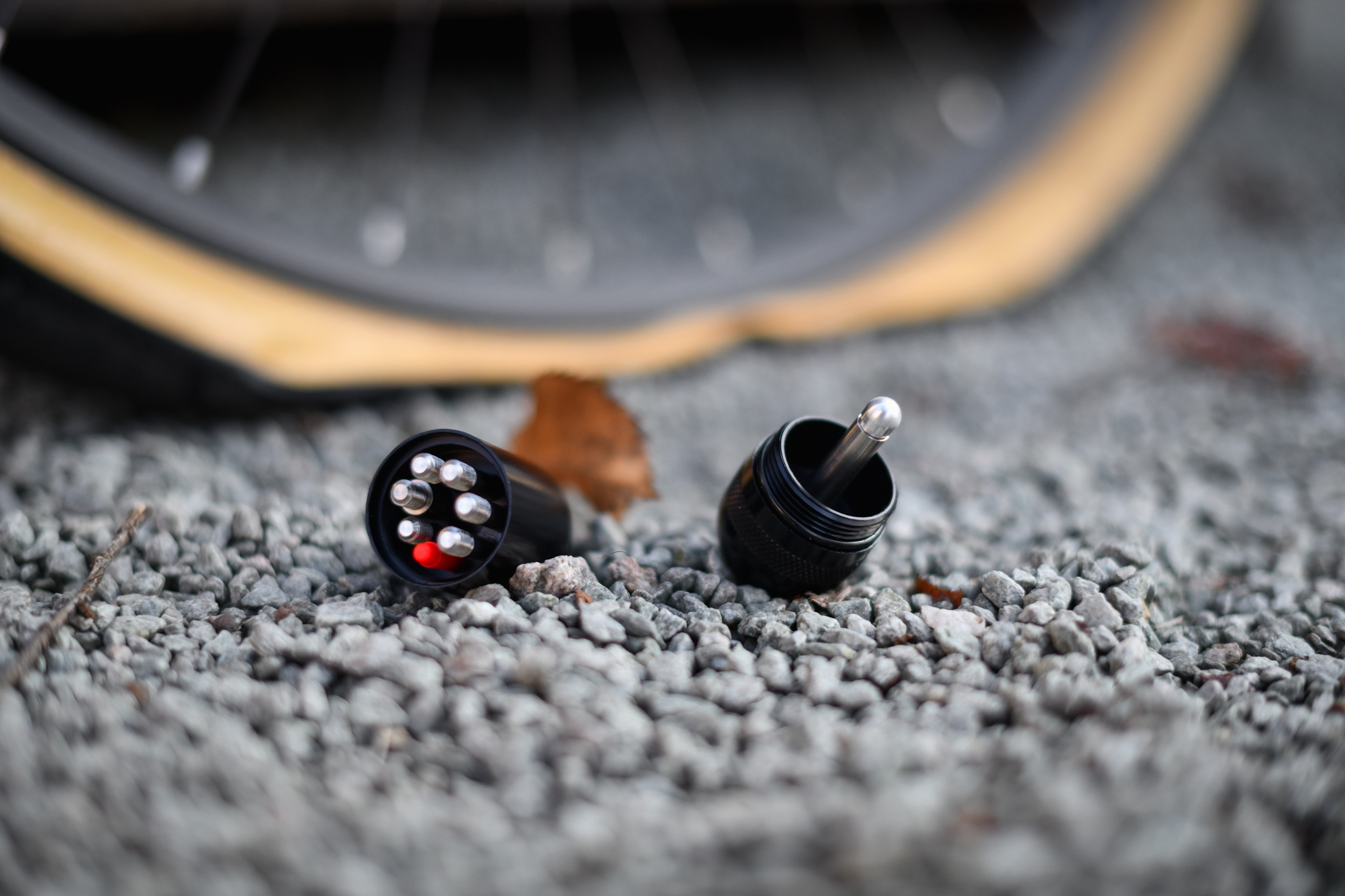 DYNAPLUG Megapill tubeless bicycle tyre repair kit