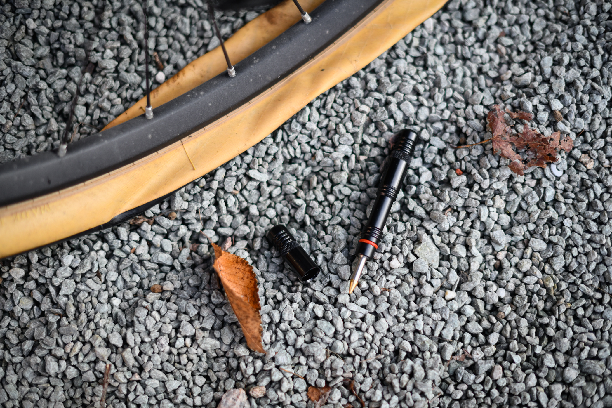 DYNAPLUG Racer Pro tubeless bicycle tyre repair kit