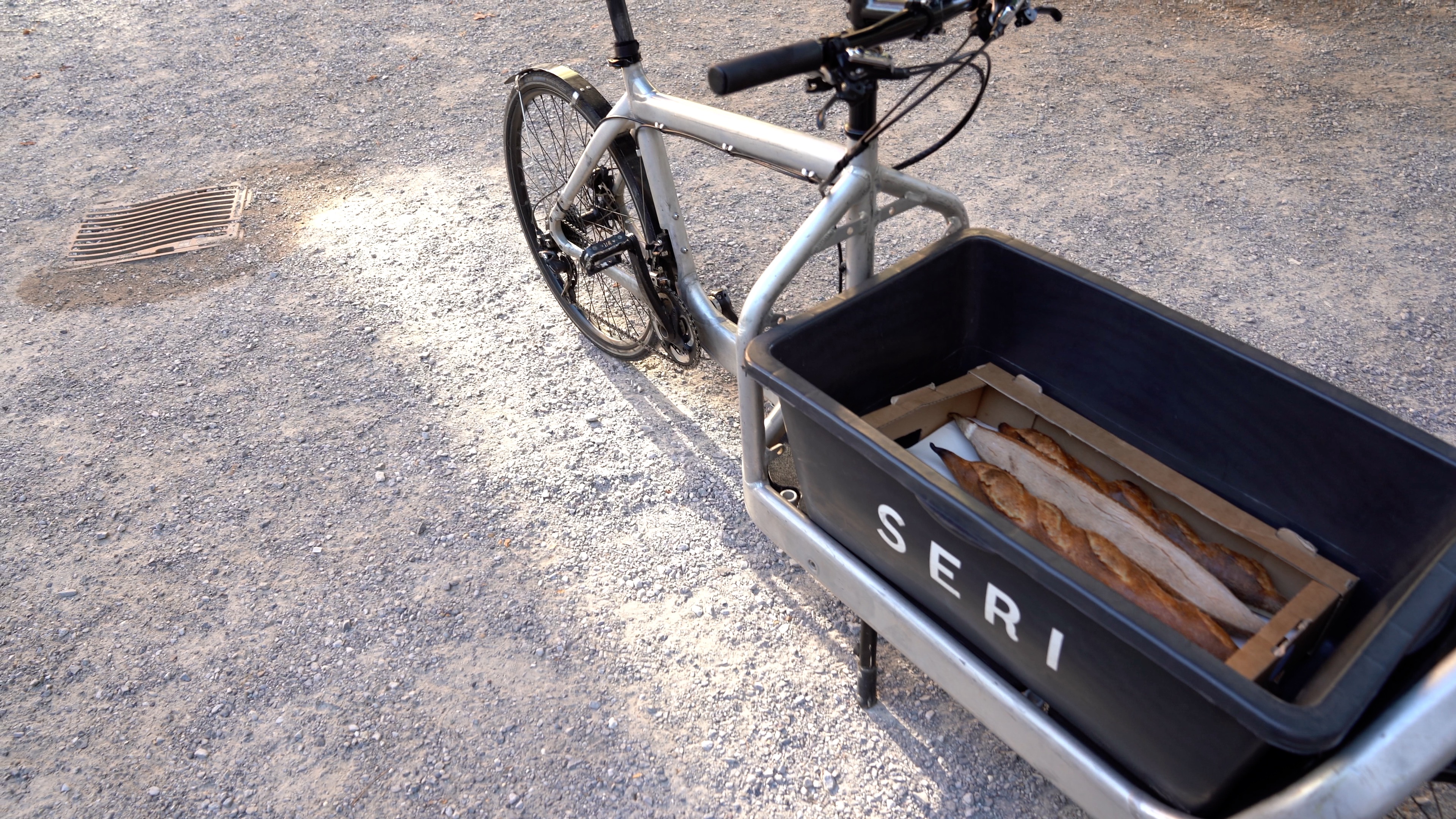 LARRY VS HARRY Bullitt Kunststoff Box