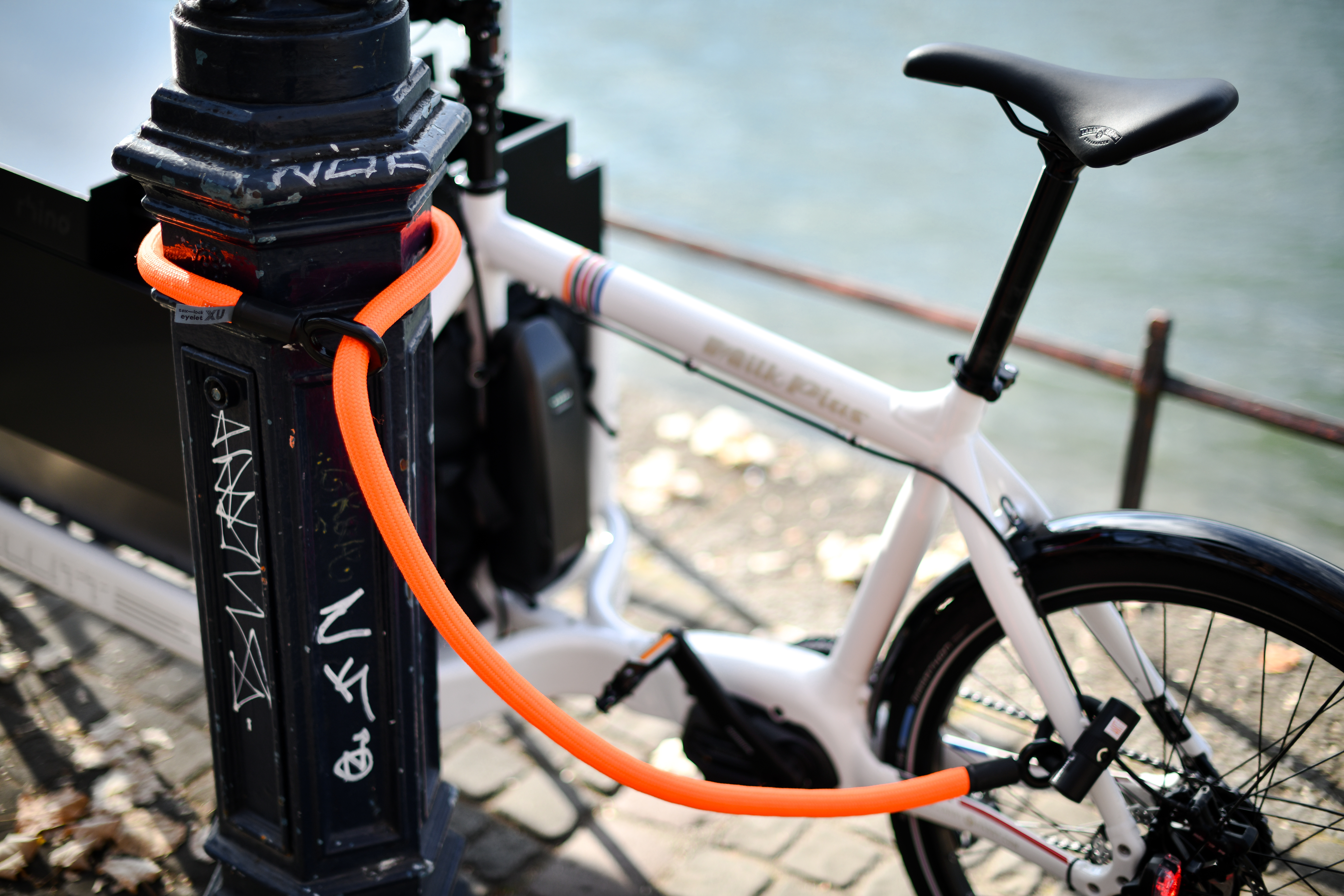 TEX-LOCK Eyelet inkluive Bügelschloss