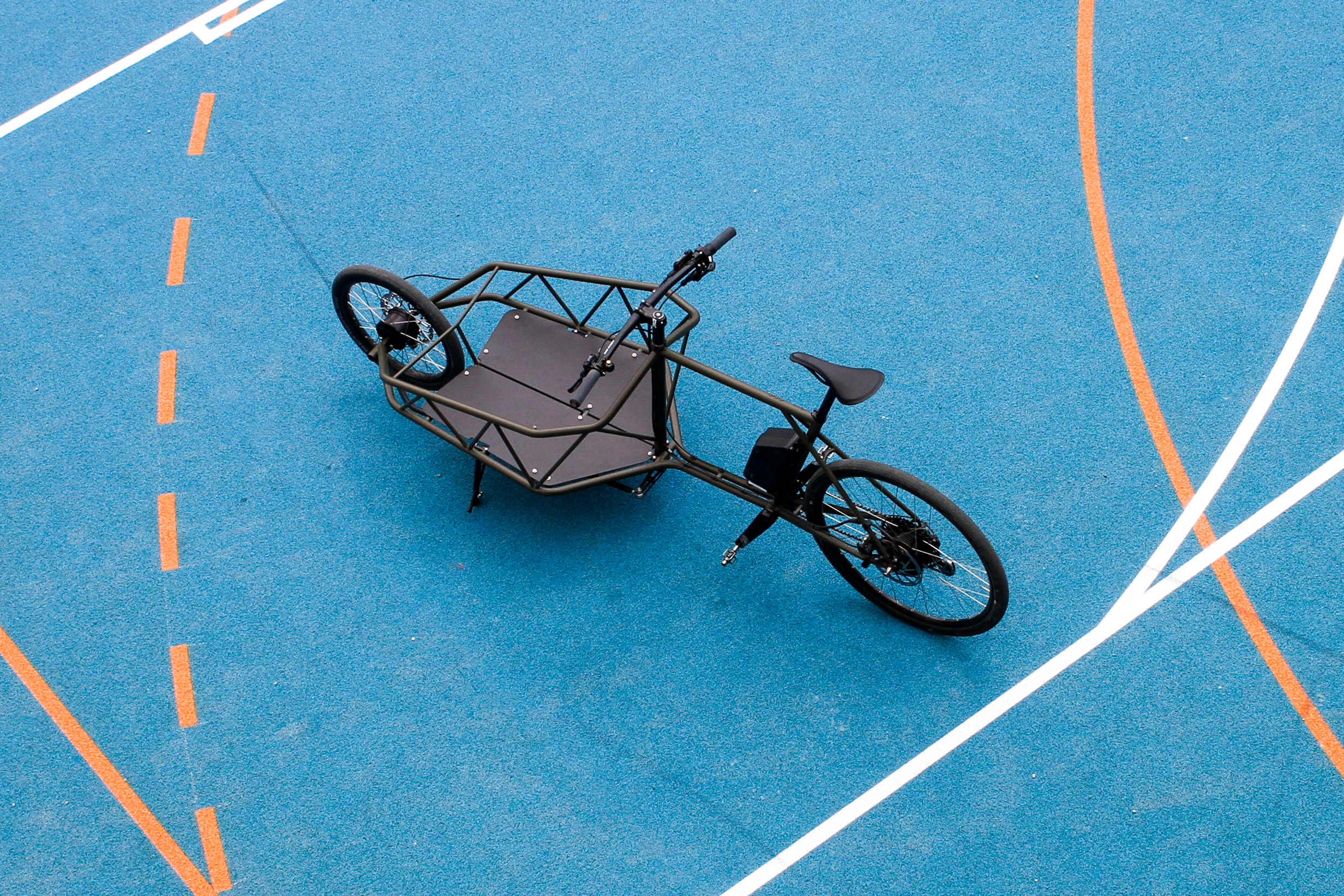 ELIAN X O&amp;G Ultimate eCargo