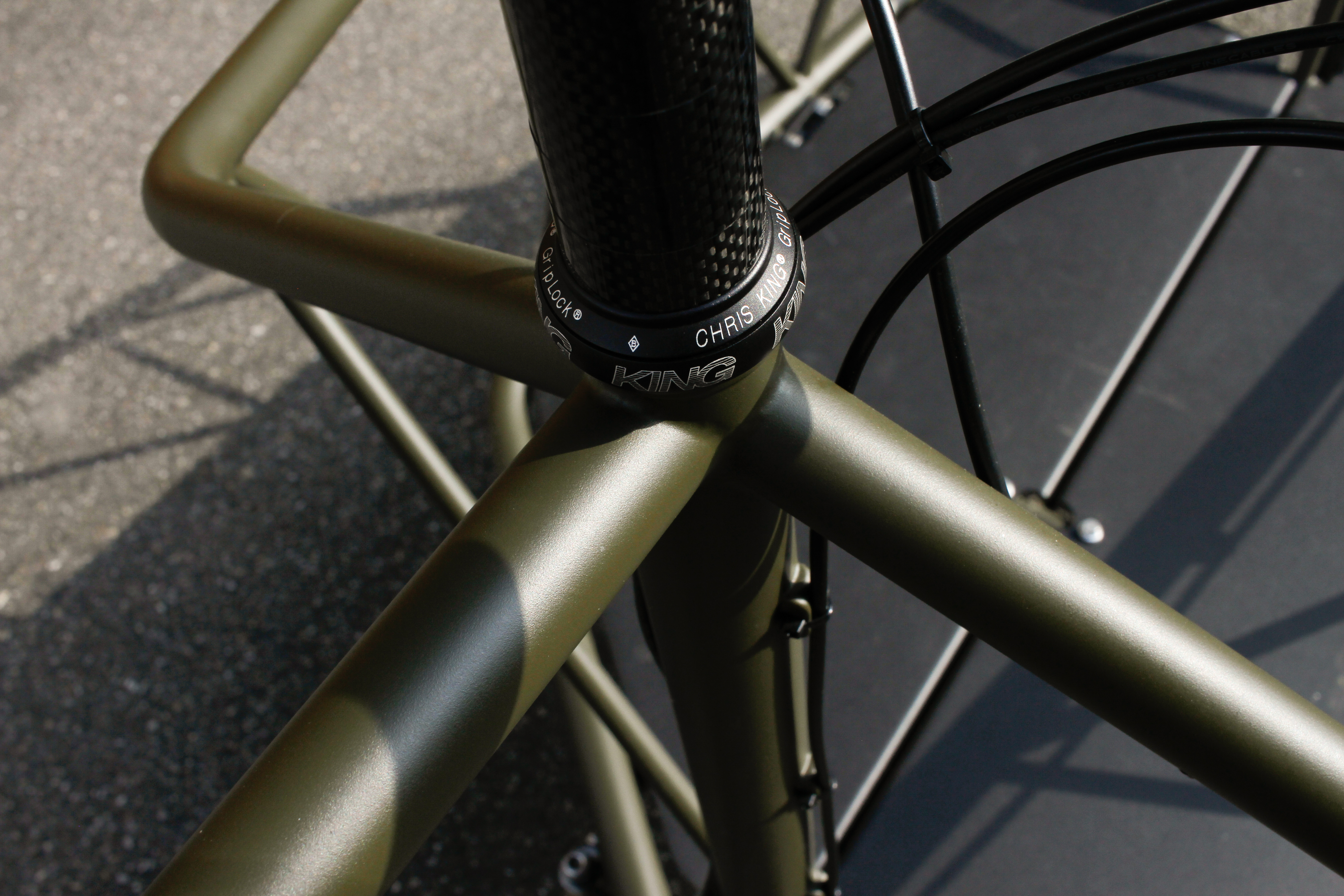 ELIAN X O&amp;G Ultimate eCargo