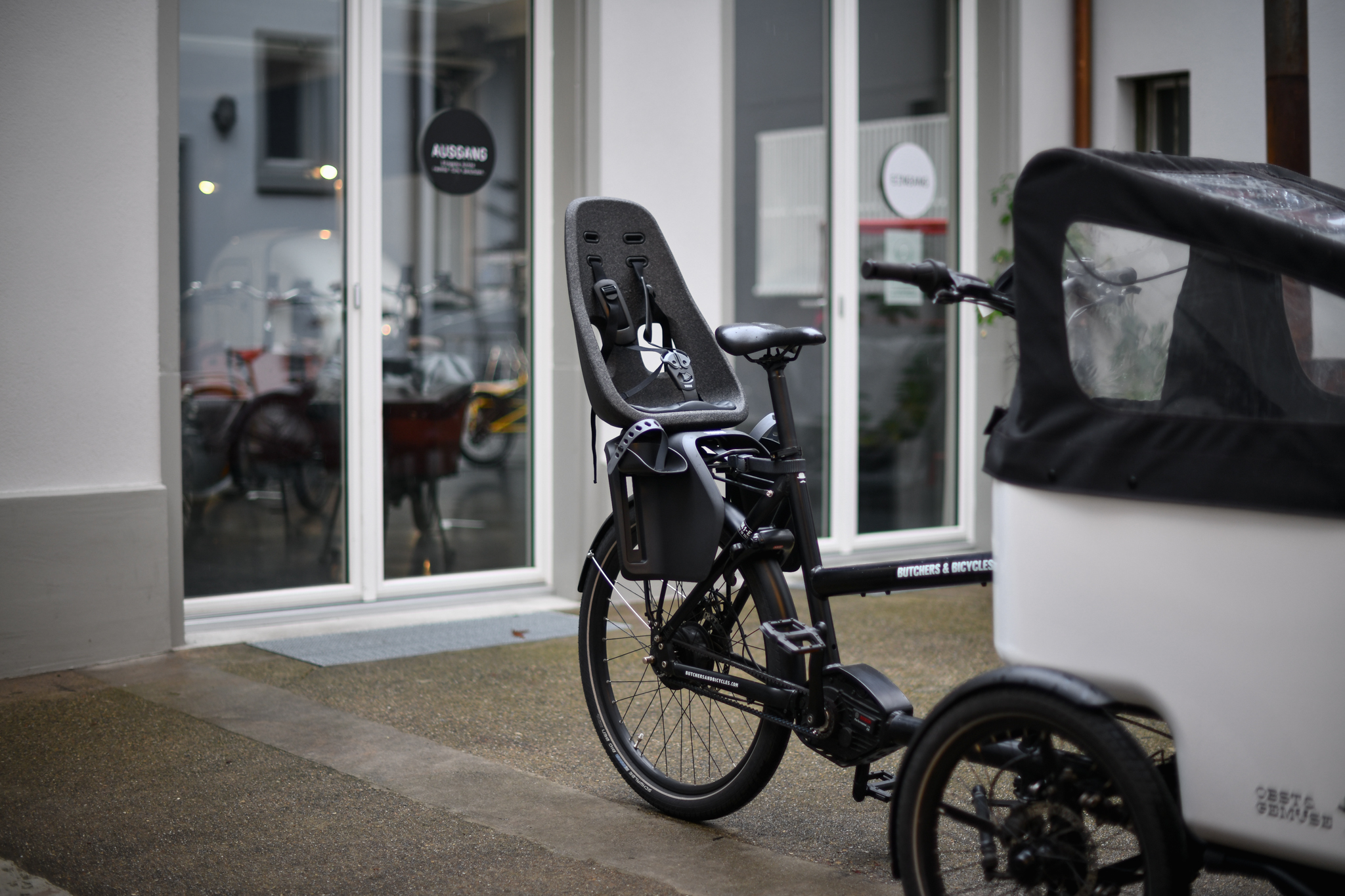 THULE Kindersitz Yepp Nexxt Maxi Gepäckträger