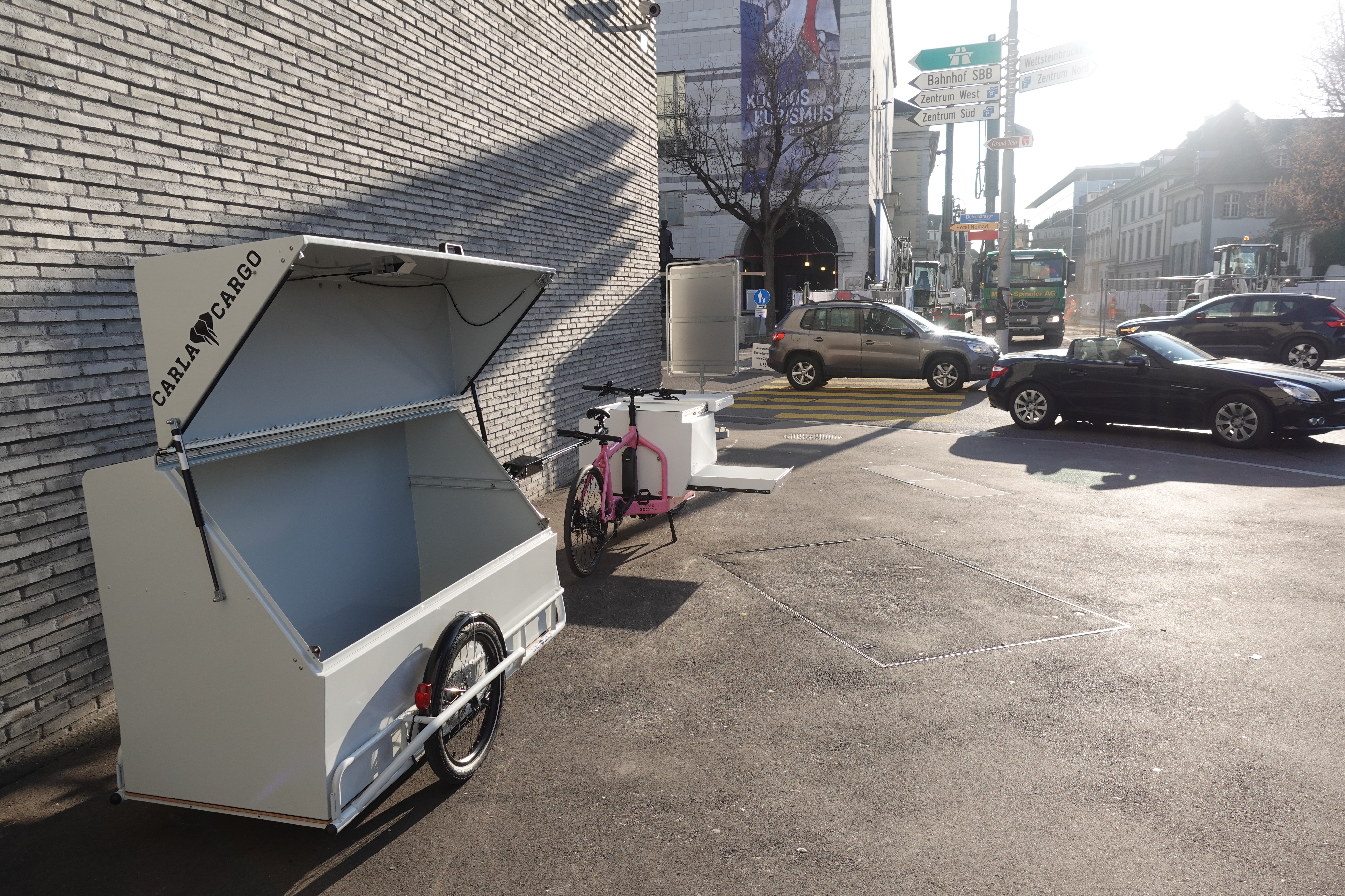 CARLA CARGO &quot;Max Messenger&quot;